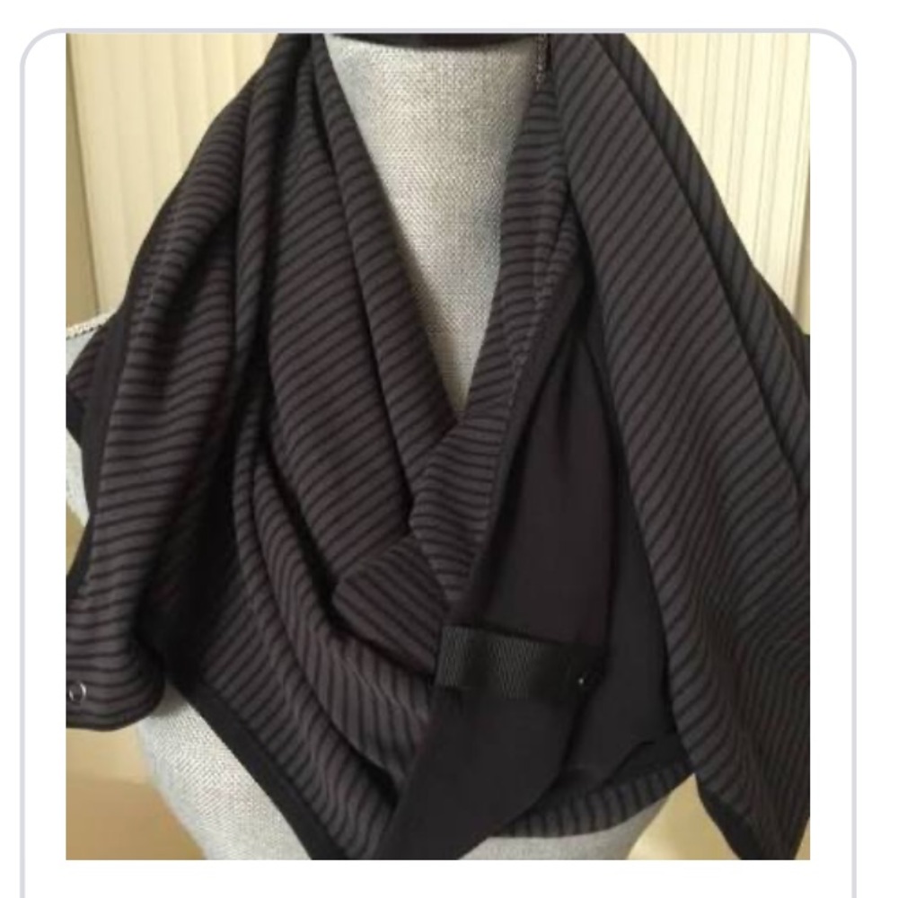 lululemon Vinyasa Scarf